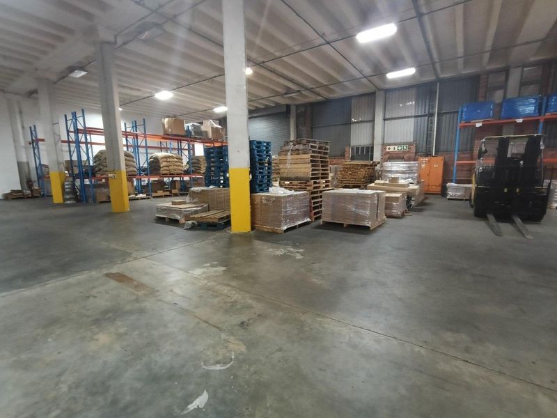 Warehouse - Industrial park | 1370m2 - Photo 4
