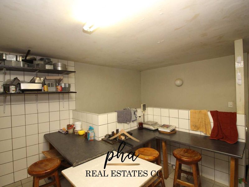 Business for sale - Swakopmund - Photo 4