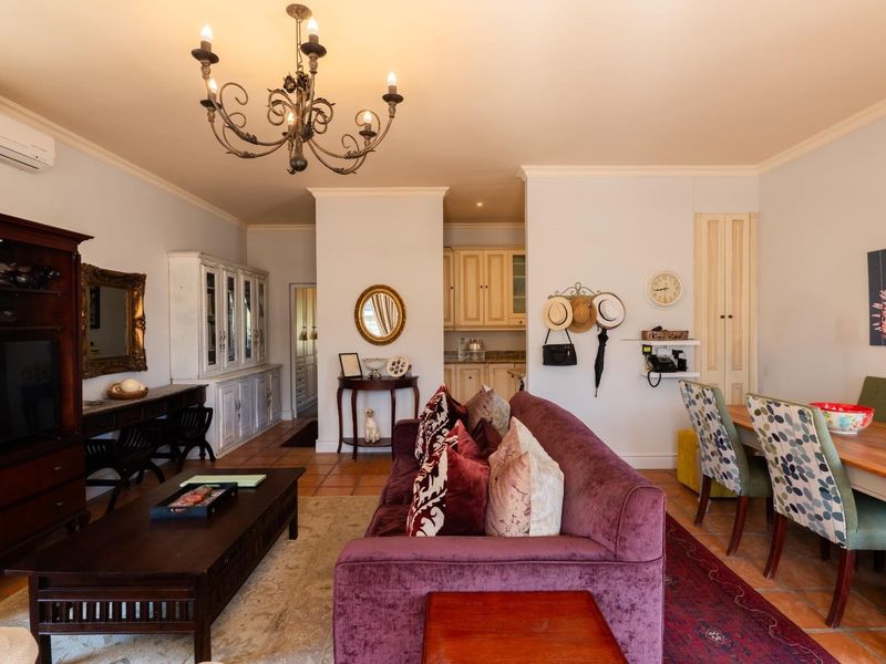 Elegant Winelands Living at L'Ermitage Franschhoek Chateau &amp; Villas - Photo 8