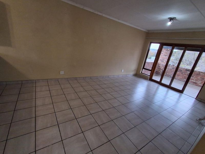 Move-In Ready Apartment in a Safe, Quiet Complex! - Photo 4