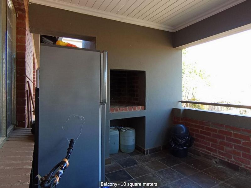 2 Bedroom Apartment in Andeon - Photo 7