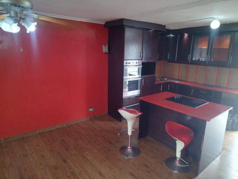 3 Bedroom House with 2 Floors and Extention Plan . - Photo 3