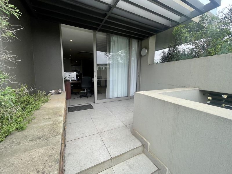 Hendra - Modern Ground Floor Studio Apartment in Ocean Dune Sibaya - Photo 9