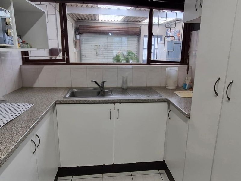 Well Kept popular Complex in Brighton Beach - Photo 8