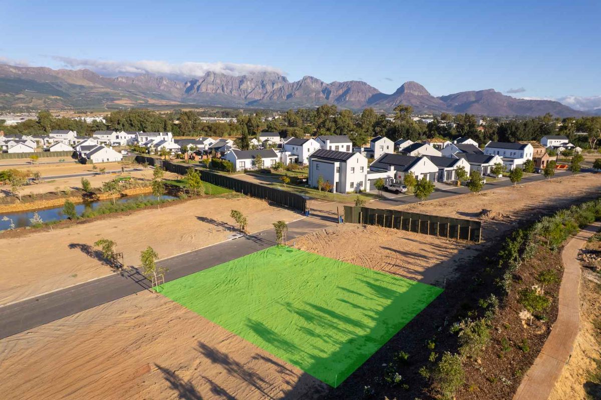 Incredible Stand on Paarl Valleij Lifestyle Estate & Farm, Offering Exceptional Views Within a Secure Estate - Photo 3
