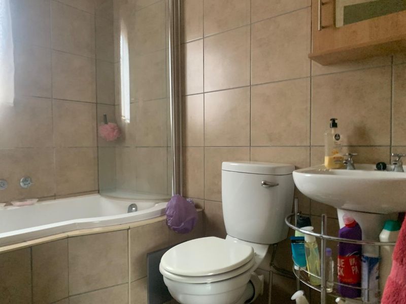 **Spacious 2-Bedroom Apartment for Sale in Route 82 Security Village - Photo 8