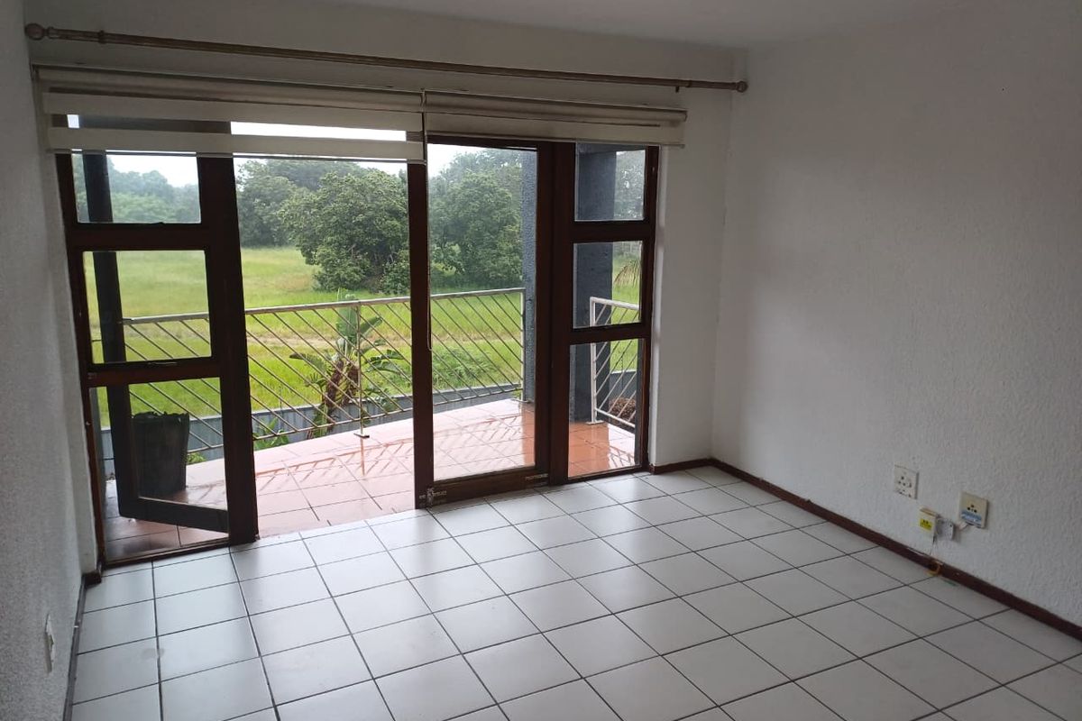 Modern Comfort Meets Easy Living – Your Perfect Apartment Awaits! - Photo 5