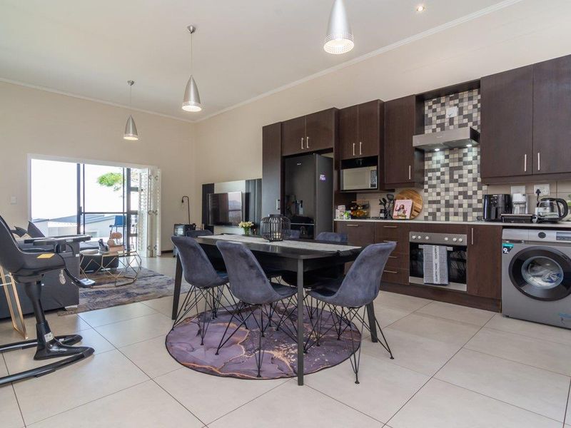 Live the high life in exclusive townhouse in prestigious Golf Estate!" - Photo 10