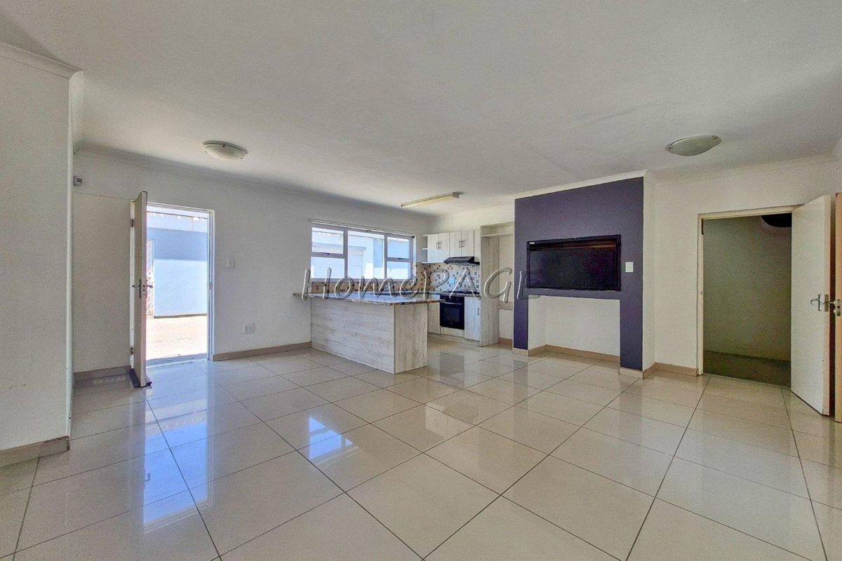 Hermes, Walvis Bay:  2 Bedroom unit in Natali Park is for Sale - Photo 4