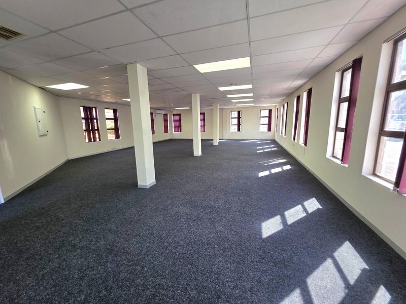 Modern Two-Level Office Space to Let in Prime Derby Downs - Photo 8