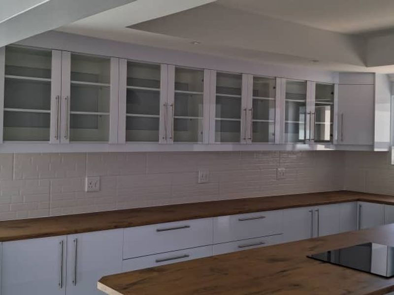 Your Perfect Family Home In Mile 4 - Photo 3