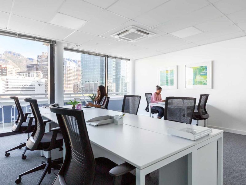 24/7 access to designer office space for 4 persons in Spaces V&A Waterfront - Photo 6