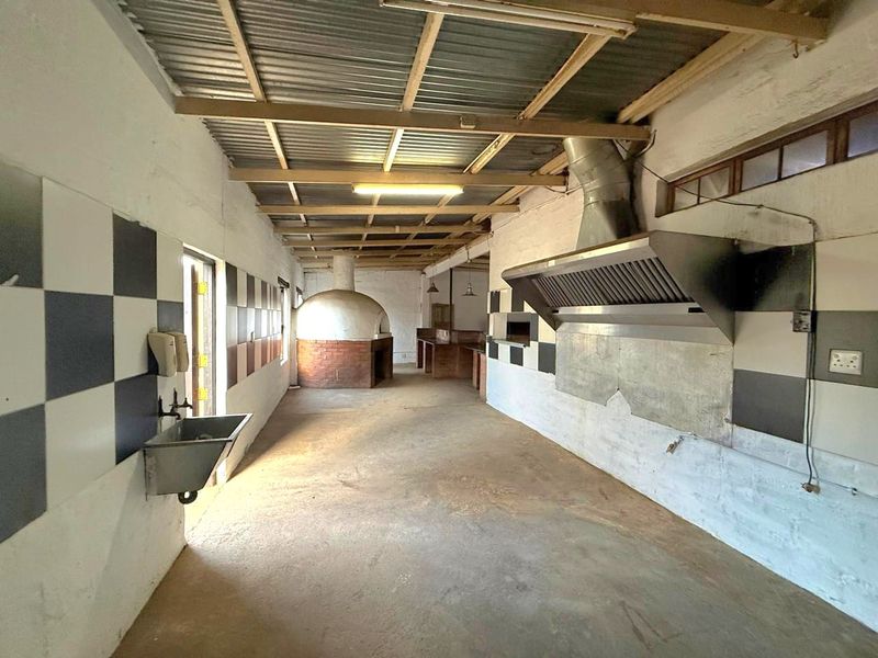INCOME- GENERATING 2.2 HECTARES SMALLHOLDING IN DARGLE/ KZN MIDLANDS - Photo 2
