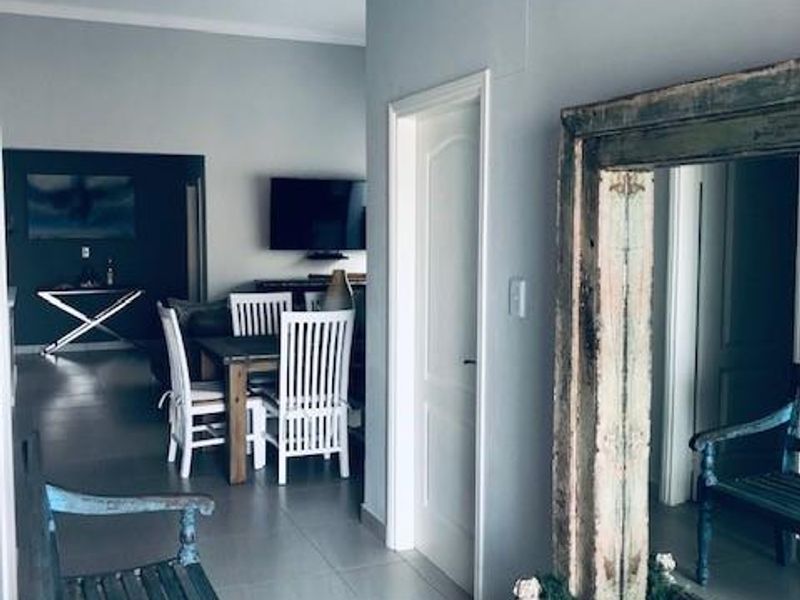 Perfect Oasis Bargain - Photo 10