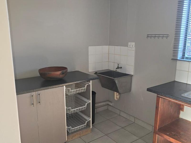 1-Bedroom Apartment to Rent | Hoedspruit Town Centre - Photo 6