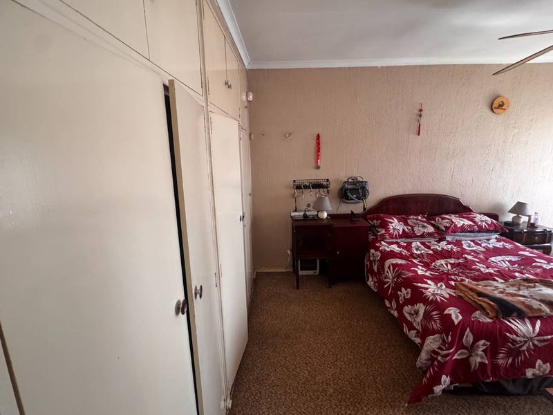 Lovely Family Home for Sale with Solar - Photo 10