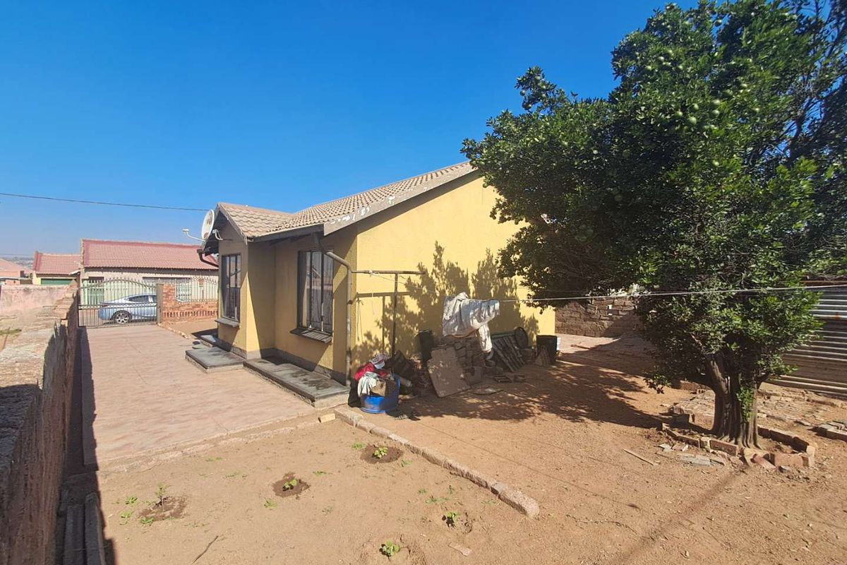 Exclusive Mandate In Soshanguve GG - Photo 3