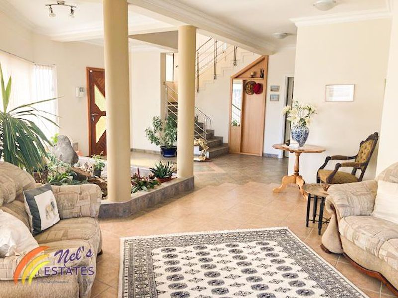 3 Bedroom house with flat in Vogelstrand Swakopmund - Photo 3