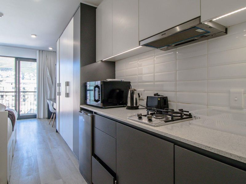 Modern Studio Apartment in Woodstock - Photo 2