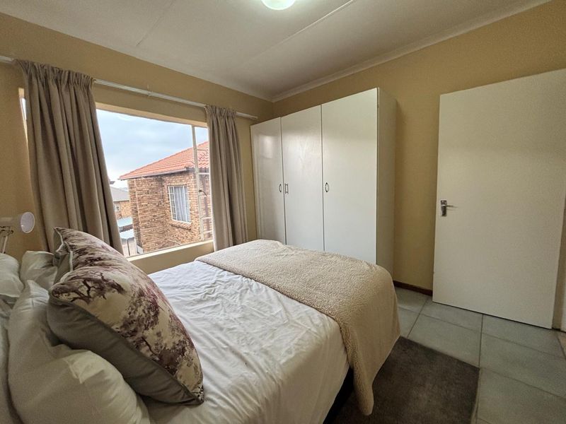 2 Bedroom Townhouse For sale in Elandspark - Photo 10