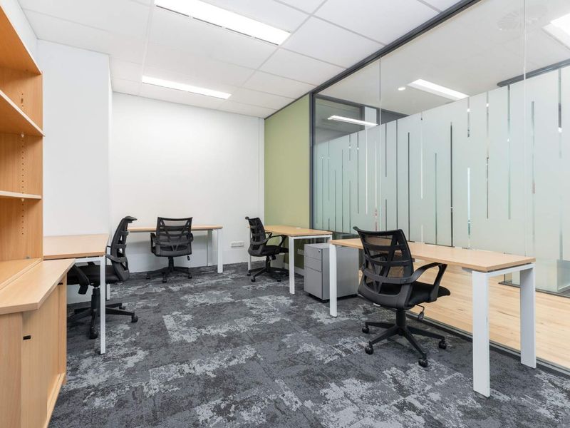 Flexible coworking memberships in Regus Rivonia Road Sunninghill - Photo 4