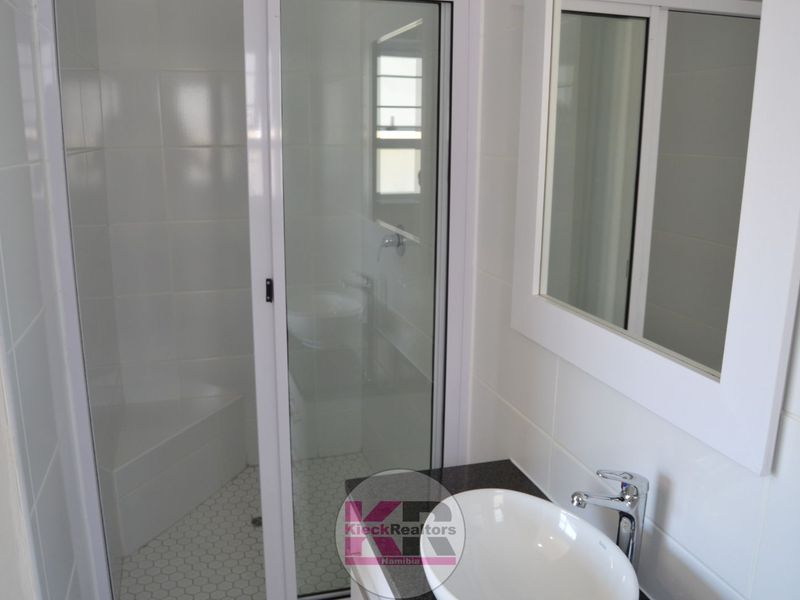 Just completed by seasoned developer - Photo 7