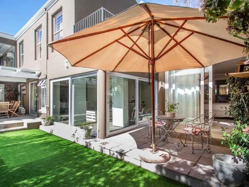 This is the WOW factor! - Photo 8