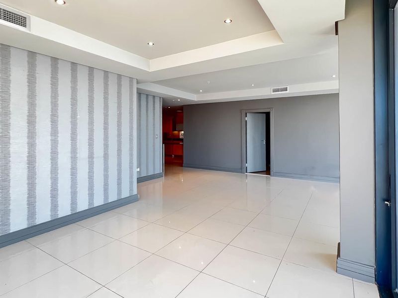 3 BEDROOM | 3.5 BATHROOM APARTMENT -UNFURNISHED - Photo 4