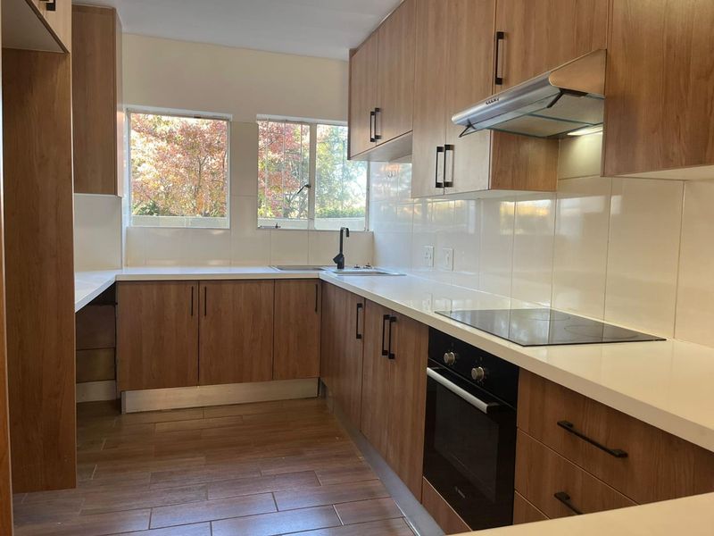 Seize This Gem: Stylish 2 Bedroom Duplex in Prime Quellerina! - Photo 4