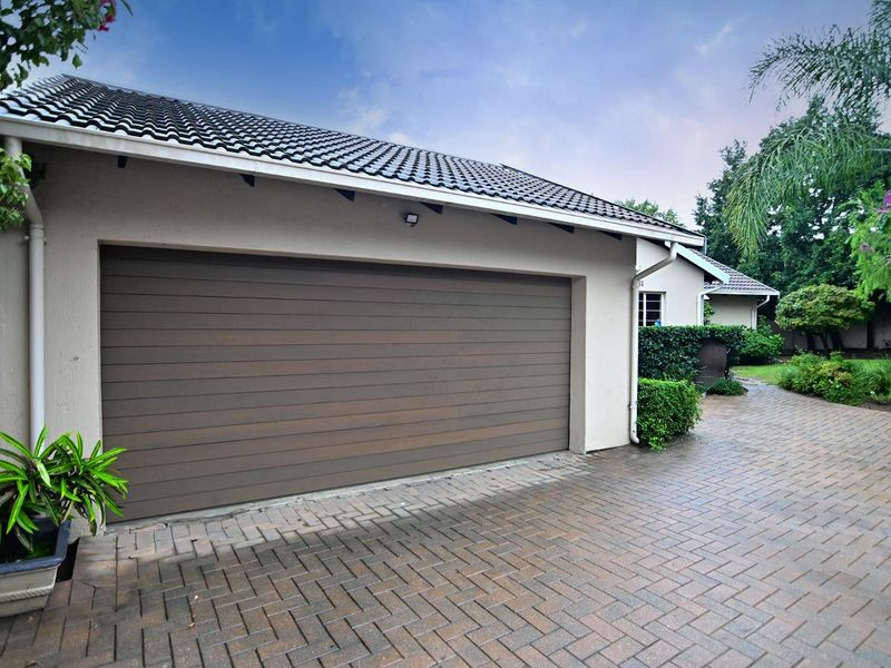 Beautiful Three Bedroom Family Home in Excellent Estate - Photo 4