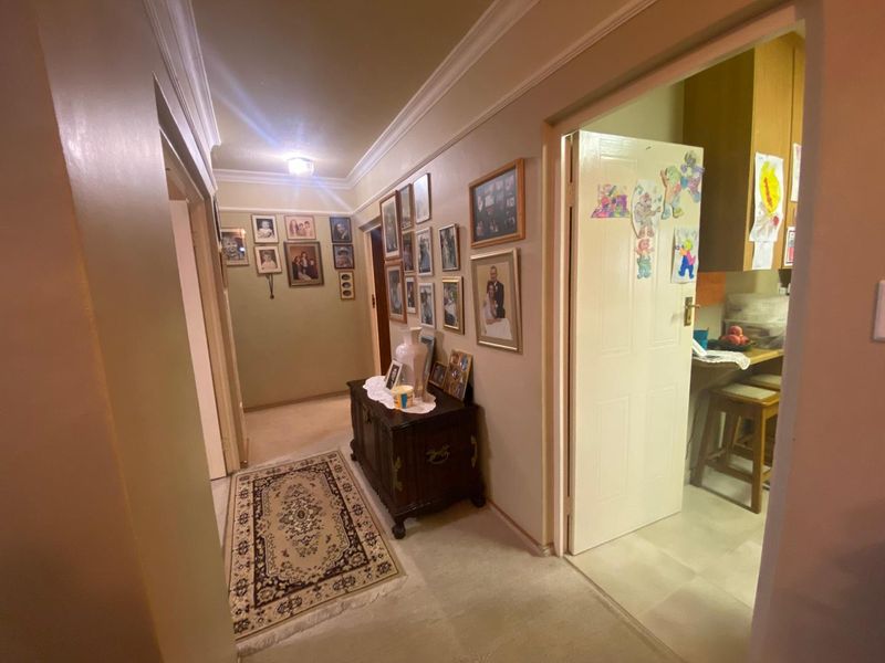 FOR SALE- MASSIVE 10 BEDROOM HOUSE IN HAGE HEIGHTS, SWAKOPMUND, NAMIBIA - Photo 9