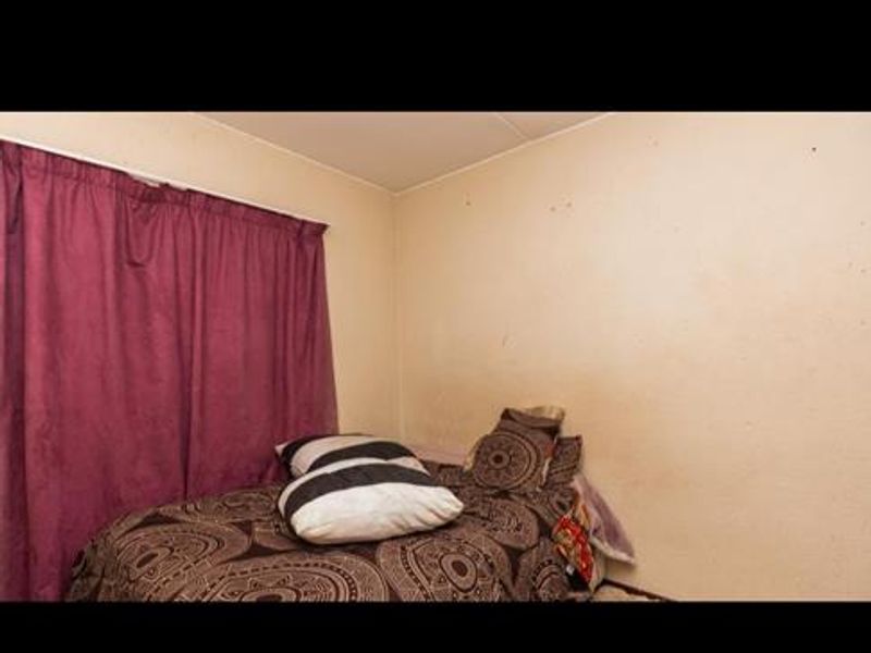 2 Bedroom Apartment for Sale - Photo 8
