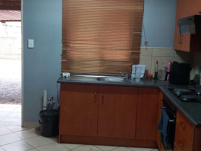 1 Bedroom Ground Floor Apartment - Photo 9