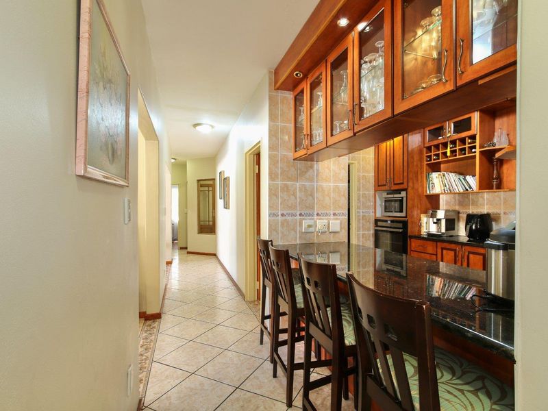 Magnificent and spacious family home - Photo 10