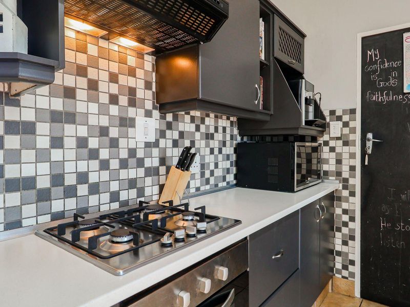 Perfect family home - Photo 7