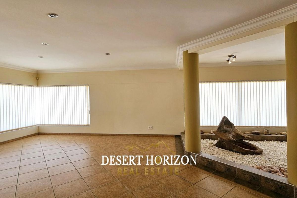 Swakopmund , Vogelstrand | Stunning Coastal Property with Breathtaking Sea Views - Photo 2