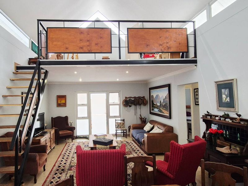 2-Bedroom Gem with Mountain Views for sale in Elisenheim, Windhoek! - Photo 10