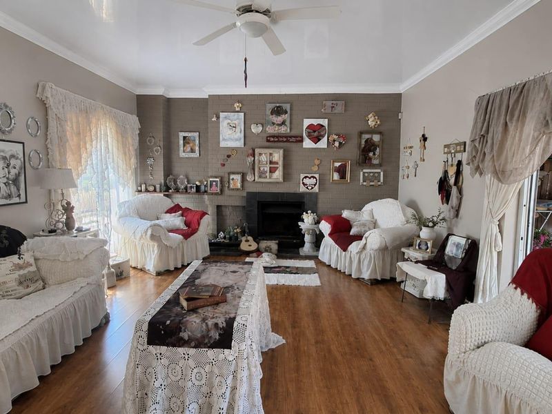 4 Bedroom House available in Flamwood - Photo 5