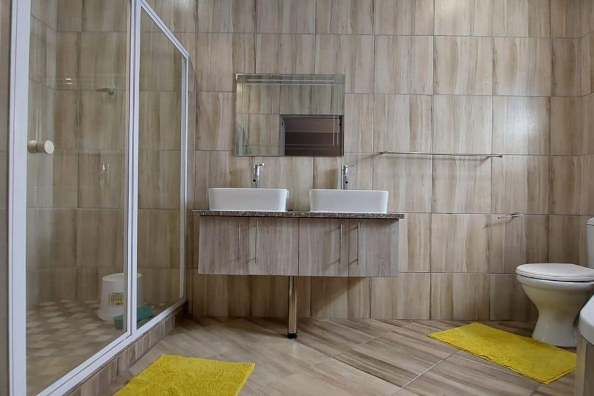 Three bedroom Townhouse for sale in Villa Vestiti - Photo 2