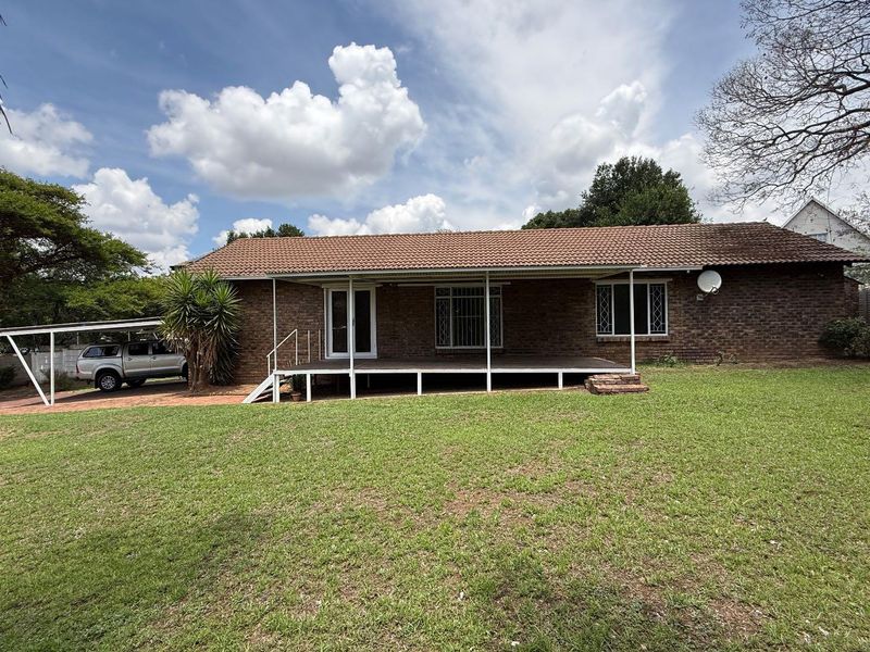 Tired of Townhouse Living? This Freestanding Home is Your Answer! - Photo 4