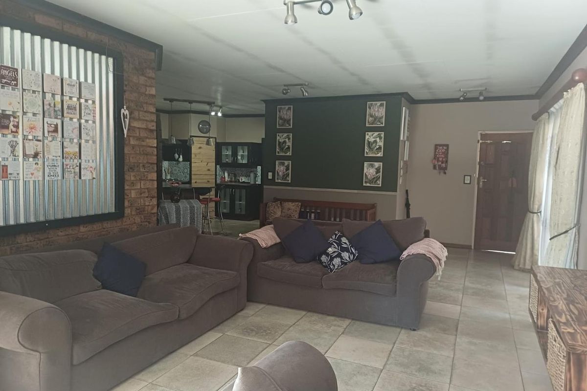 ZWARTKOP - 3 BEDROOM HOUSE - Photo 3