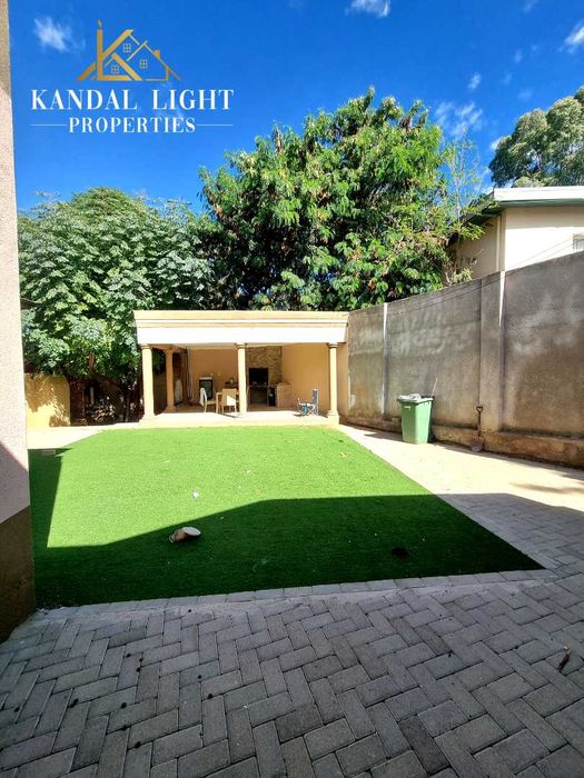 Property #2489520, House For Sale in Windhoek West