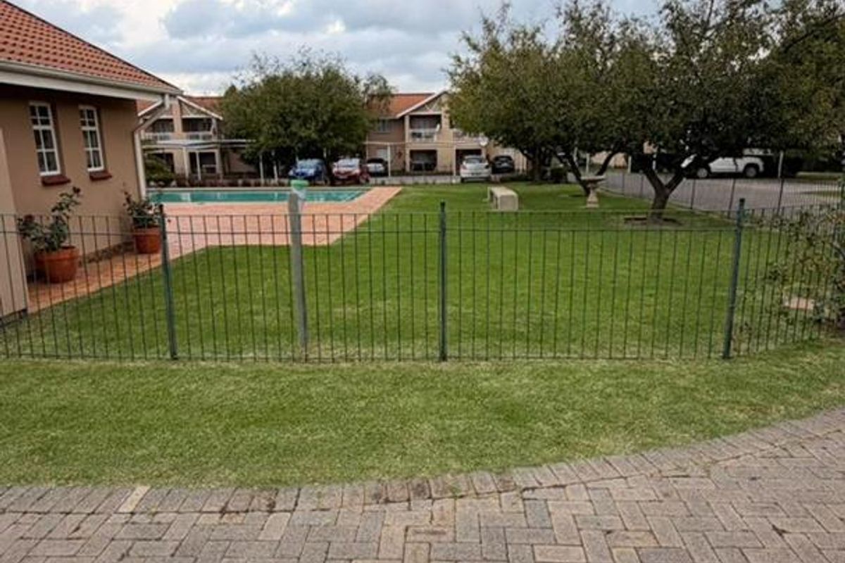 1-BEDROOM APARTMENT TO RENT - Photo 3