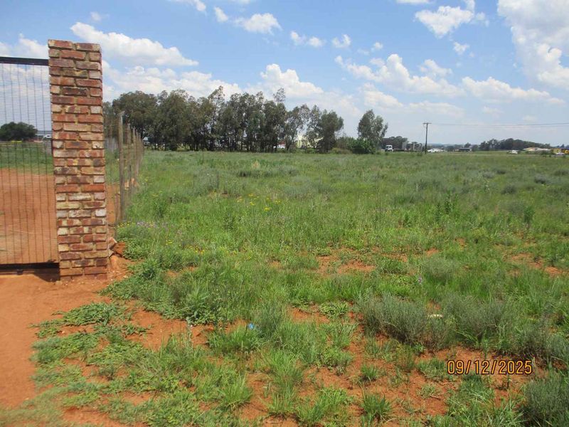 GOOD LOCATION VACANT LAND HIGHBURY MIDVAAL - Photo 2