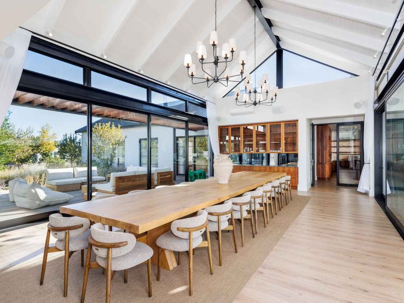 Distinguished Eight-Bedroom Villa-Inspired Home with Meticulous Details on Val de Vie Estate - Photo 8