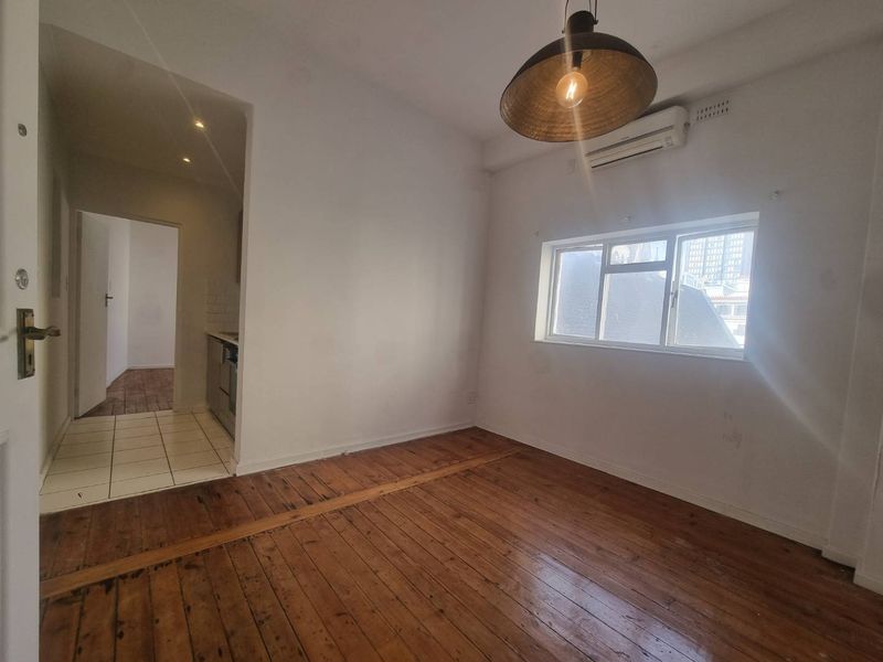 Airbnb Investment Apartment | The Tudor | Greenmarket Square | Cape Town CBD - Photo 7
