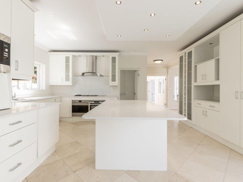 HOME WITH A DIFFERENCE - Photo 7