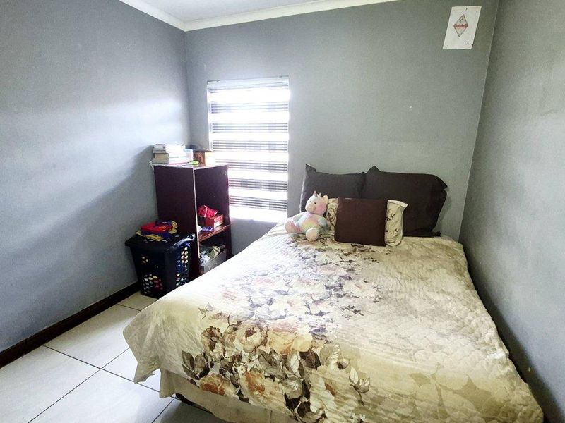 2 BEDS , 2 BATHS APARTMENT FOR SALE IN NORKEM PARK - Photo 5