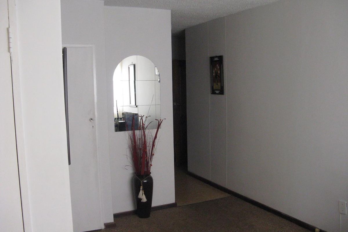 1 BEDROOM FLAT TO RENT IN SUNNYSIDE - Photo 2