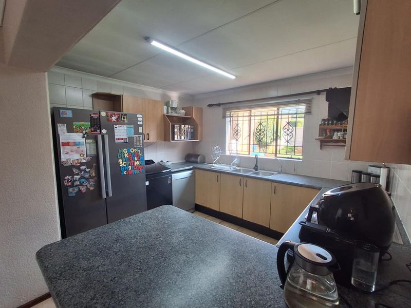 BEAUTIFUL CLUSTER - PET FRIENDLY - KIBLER PARK - Photo 2